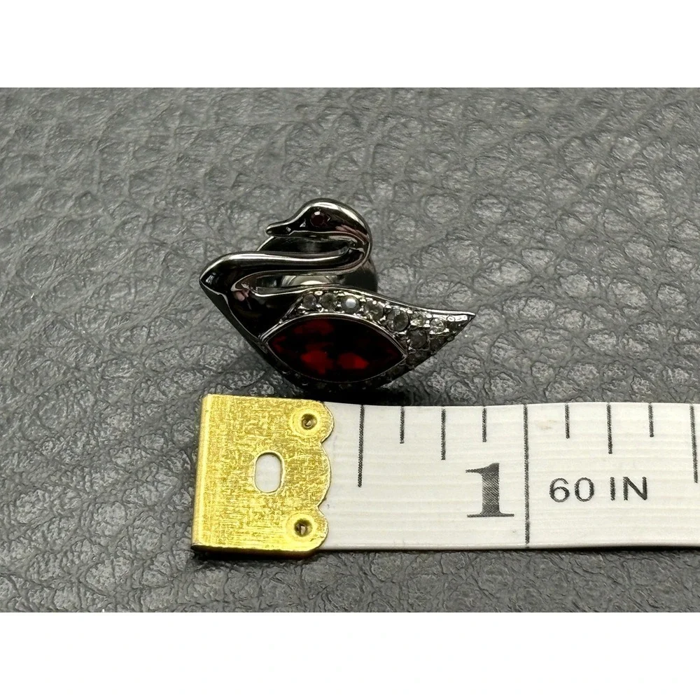 VTG Swarovski Swan Red Crystal Brooch Pin Tie Tack Gunmetal Dark Silver Tone
